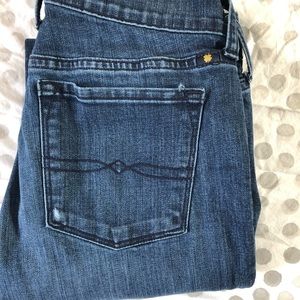 lUCKY brand jeans
